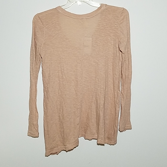 We The Free V-Neck Distressed Tee - Picture 4 of 7